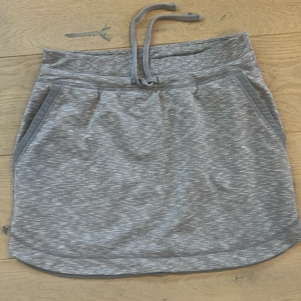 Athleta skirt